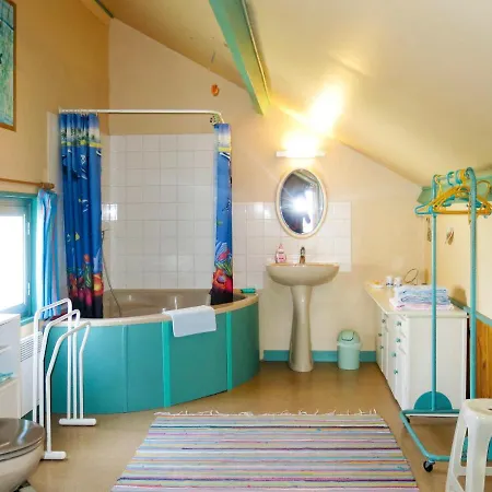 Le Petit Clos By Interhome Nyaraló Regnéville-sur-Mer